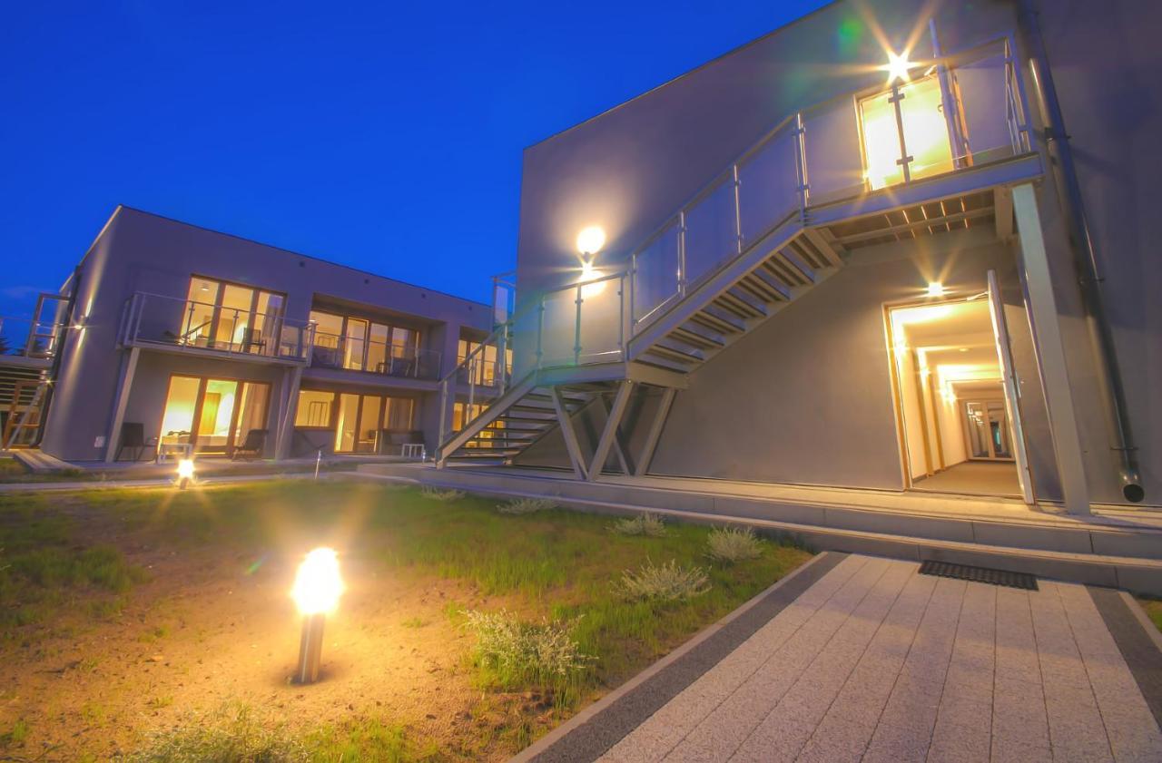 Wodnik Uslugi Hotelarskie, Apartamenty รอวี ภายนอก รูปภาพ