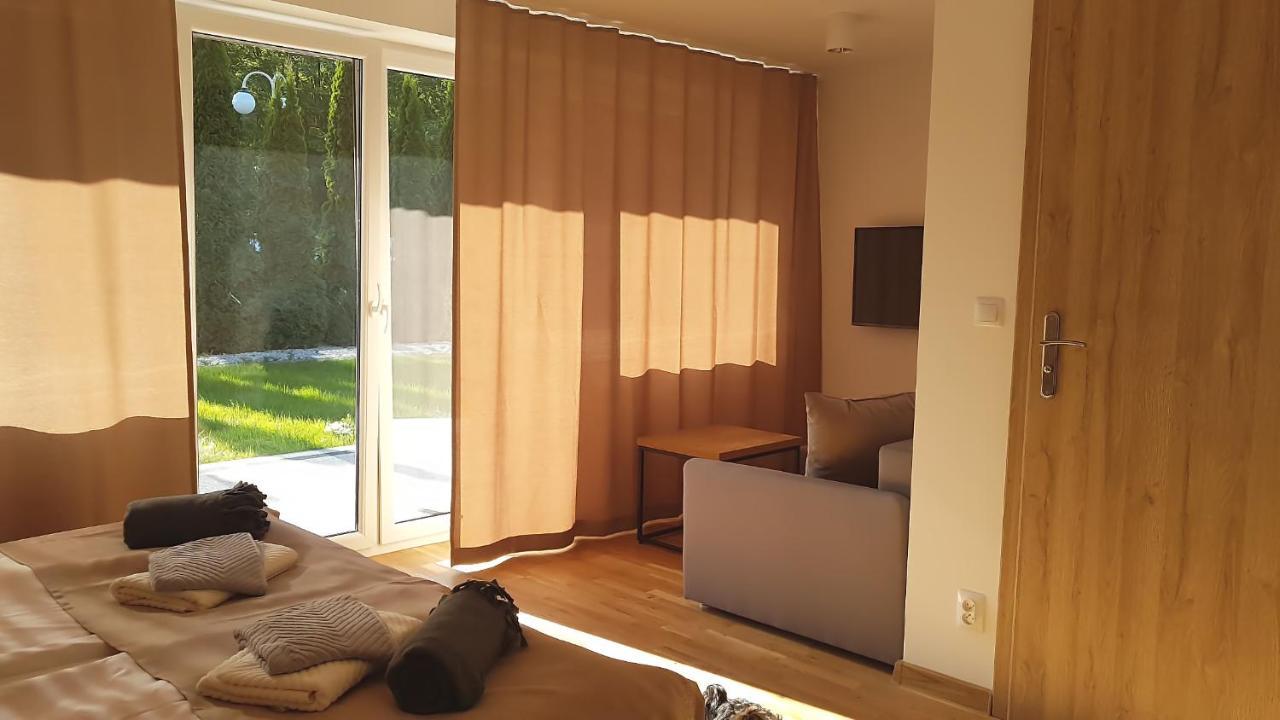 Wodnik Uslugi Hotelarskie, Apartamenty รอวี ภายนอก รูปภาพ